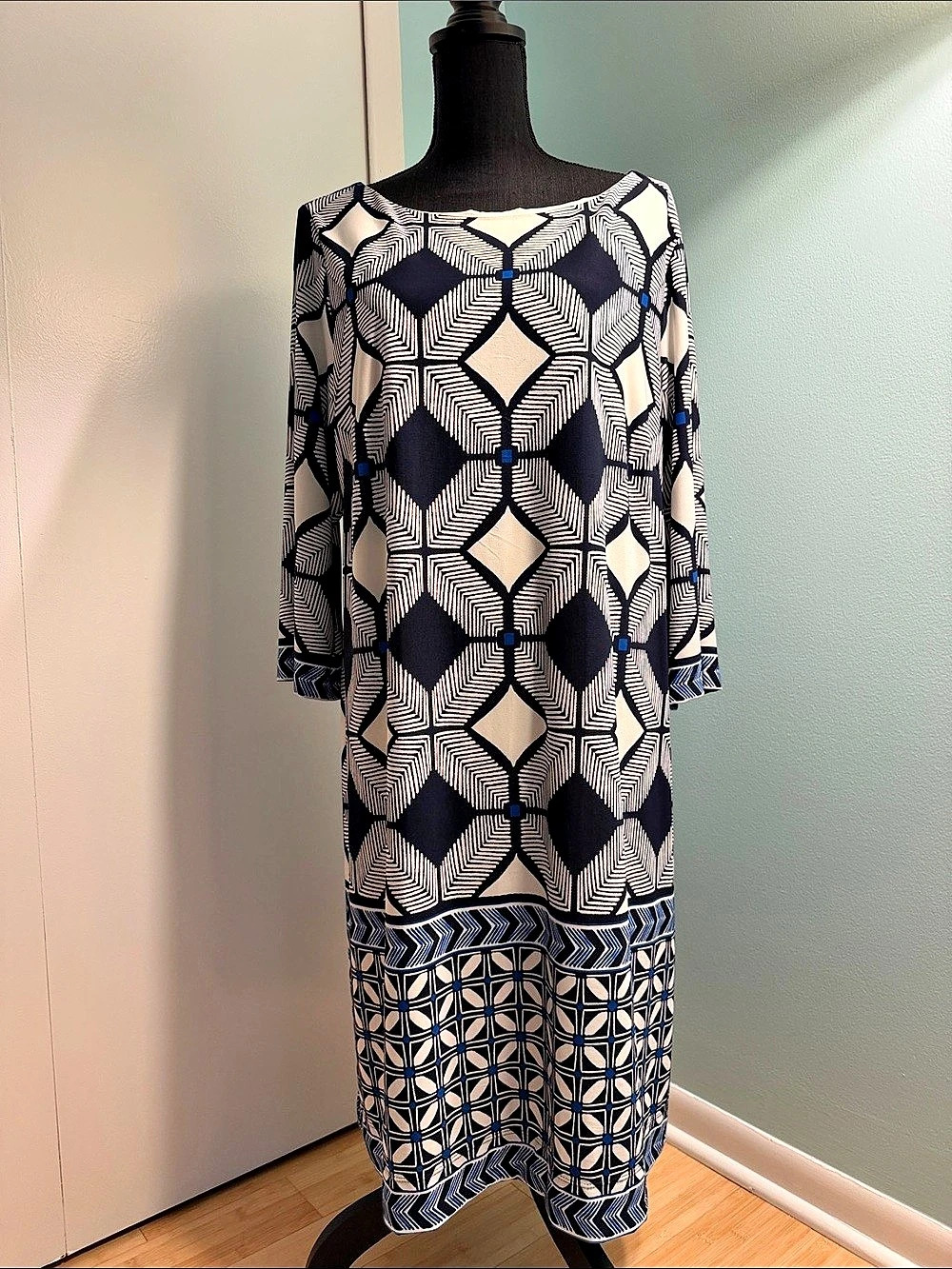 Taylor Dresses Geometric Midi Dress in Blue & White Size 14W